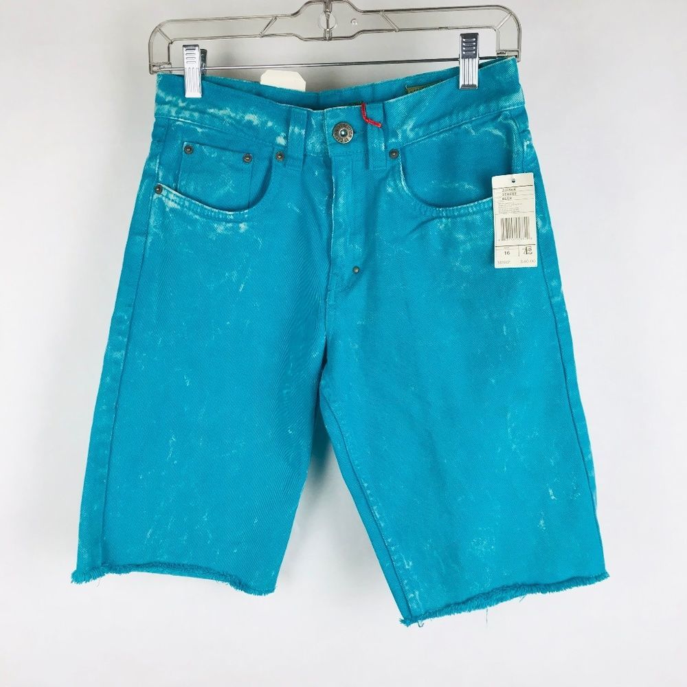 Evolution In Design Street Fit Cut Off Shorts